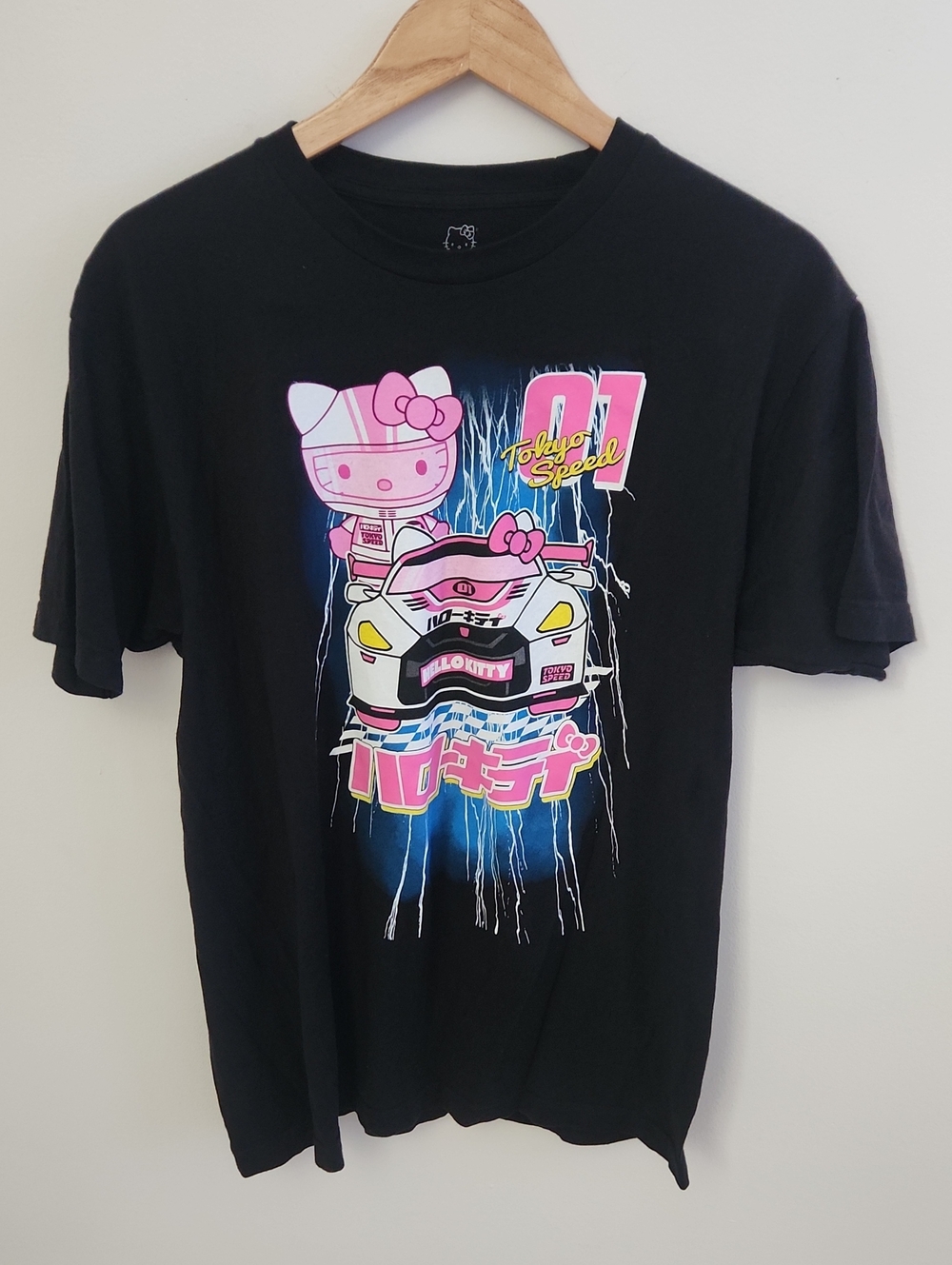 Hello Kitty Tokyo Speed Racing T-shirt Large Kawaii Japan - Picture 2 of 5